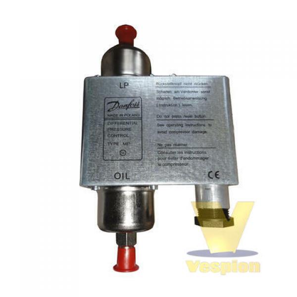 Danfoss differential pressure switch MP55 for BOCK air compressor